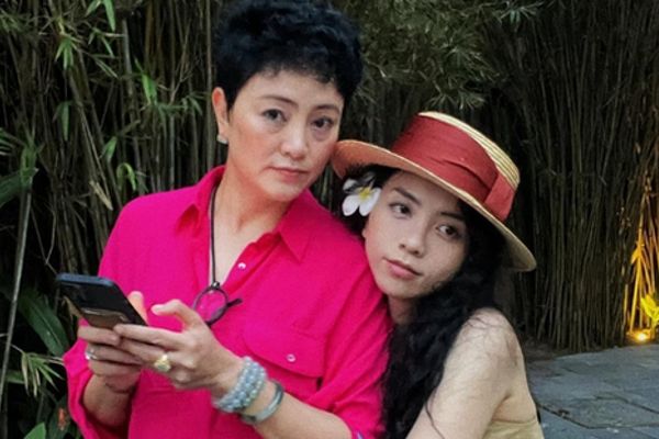 Bật mí câu trả lời của Nữ chính khi bị mẹ giục lấy chồng