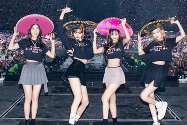 BLACKPINK: Đứng đầu doanh thu 1 đêm cao nhất lịch sử!