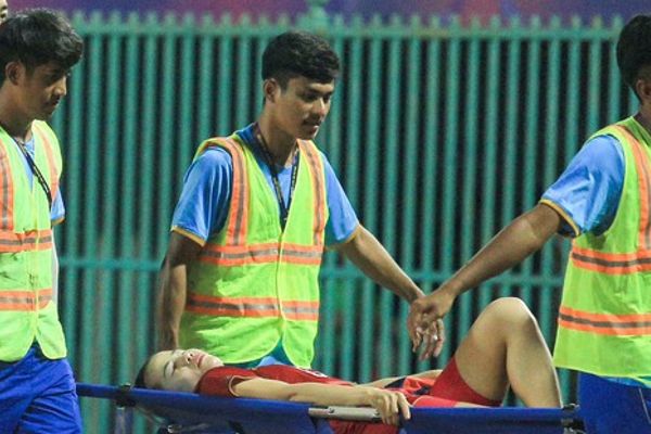 Cầu thủ nữ Việt Nam chấn thương nặng tại trận chung kết SEA Games 32: Hành trình đầy nước mắt