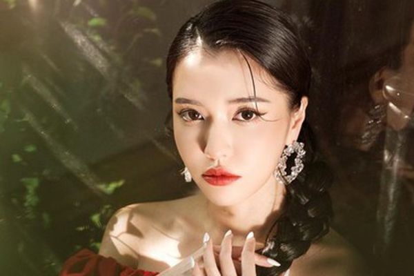 Chinh phục áp lực: Bích Phương lần đầu quay show thực tế