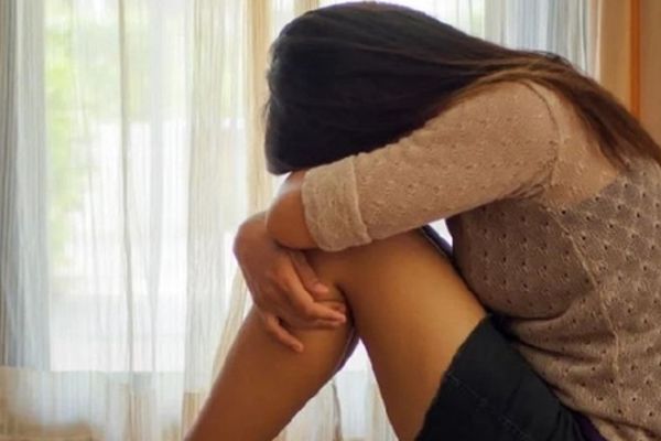 Cô gái nhập viện sau khi bị bạn trai chỉ trích về ngoại hình