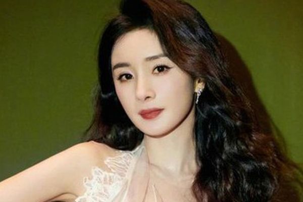 Dương Mịch thổn thức về khó khăn trong diễn xuất