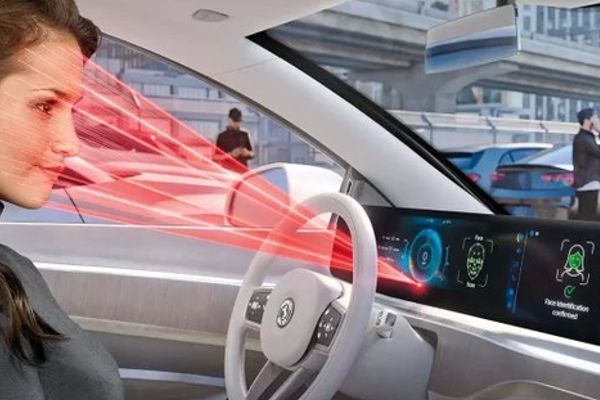 Genesis tung mẫu xe điện mở khóa bằng khuôn mặt đắt hơn Tesla