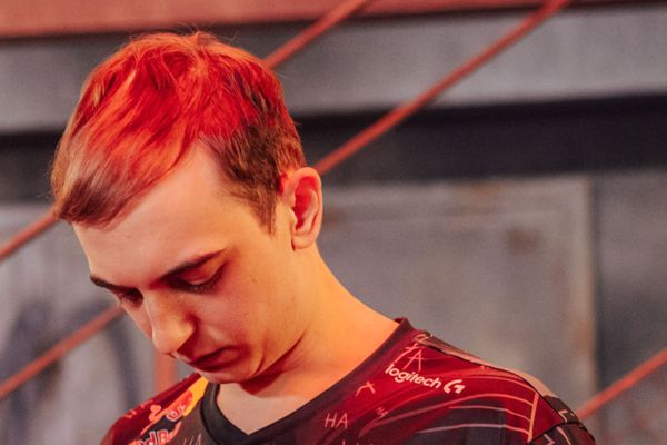 Giải mã sự rời đi đầy bí ẩn của G2 tại MSI 2023