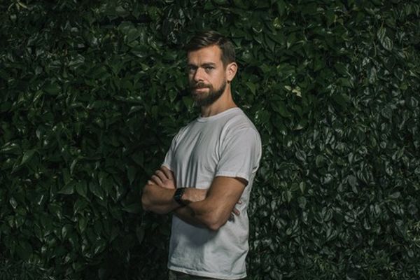 Jack Dorsey chia tay Elon Musk, rót vốn vào đối thủ lớn hơn?