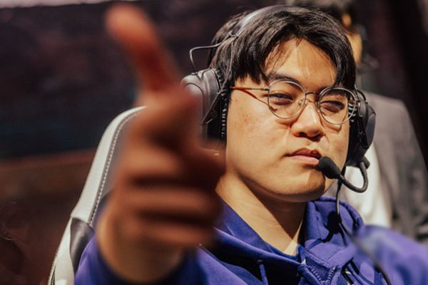 Khi T1 Đối Đầu GenG: Trận Chiến Quyết Định Tại MSI 2023