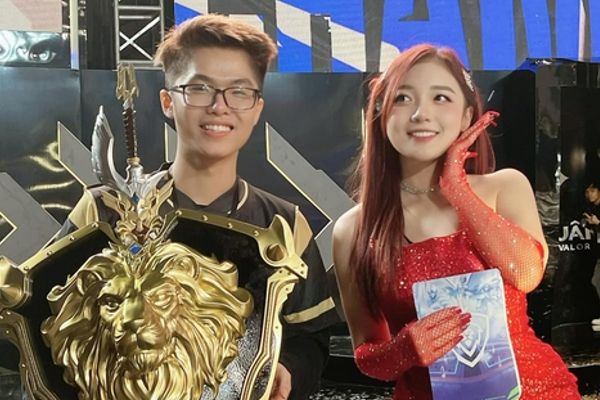 Lai Bâng - Ngôi sao mới của ĐTDV!