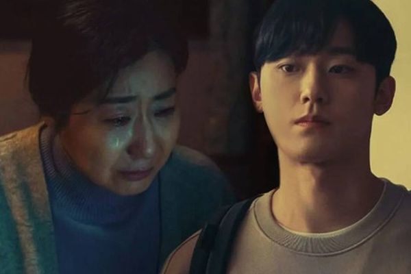 Lee Do Hyun tỏa sáng, The Good Bad Mother lập kỷ lục mới!