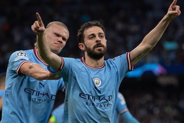 Man City sẵn sàng lập kỷ lục với cú ăn ba lịch sử