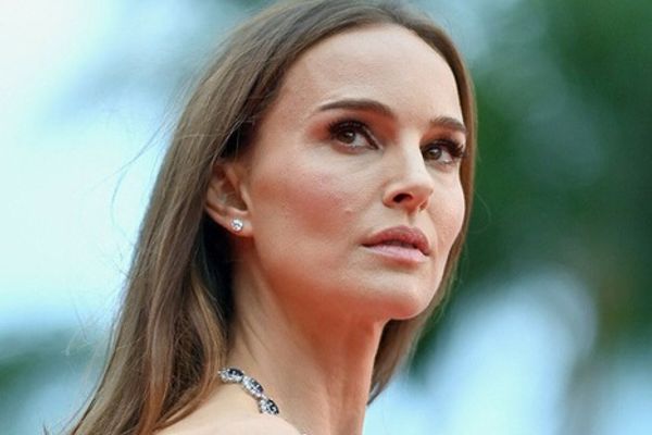 Natalie Portman chỉ trích tiêu chuẩn kép tại LHP Cannes 76