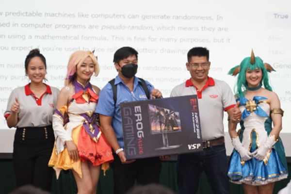 Ngày hội công nghệ VSP và Nvidia Geforce thu hút hơn 1000 sinh viên tại trường Kỹ thuật Cao Thắng