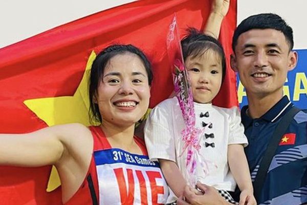 Nguyễn Thị Huyền - Nữ hoàng điền kinh SEA Games 30: Từ gia đình đến đỉnh vinh quang