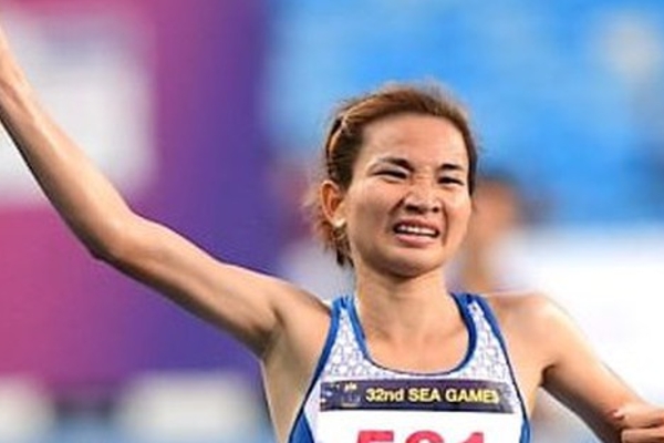 Nguyễn Thị Oanh chạy liên tục 20 phút tại SEA Games 32: Điều gì sẽ xảy ra với sức khỏe của cô?