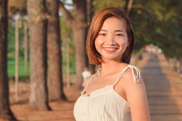 Nguyễn Thị Oanh: Nữ siêu nhân điền kinh Việt Nam với vẻ đẹp ngọt ngào