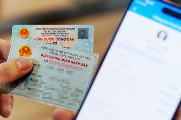 SIM chưa chuẩn hoá sẽ bị thu hồi từ 15/5/2023: Lấy lại được SIM sau khi bị khóa 2 chiều không?