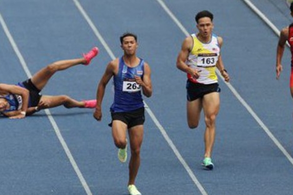 Thần đồng điền kinh Thái Lan chấn thương và rời SEA Games 32 sớm