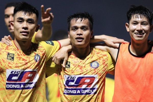 Thanh Hoá vô địch V-League 2023 tháng 4