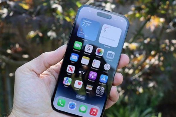 Thiết kế iPhone 16 Ultra bị rò rỉ: Sẽ có gì mới lạ?