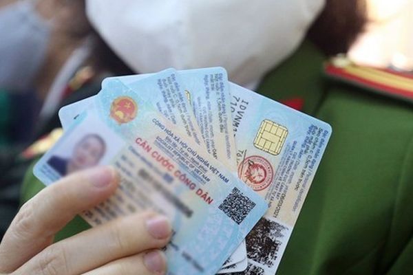 Thu hồi thẻ căn cước gắn chip: Ai sẽ bị ảnh hưởng?