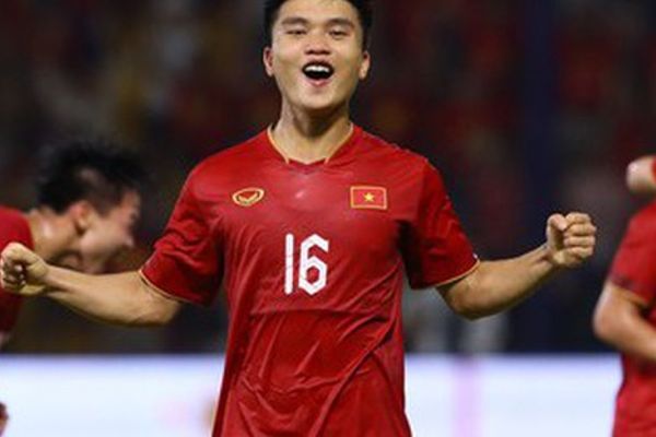 U22 Việt Nam gây bất ngờ tại SEA Games 32 và thu hút sự quan tâm của báo Trung Quốc