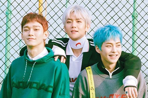 EXO Baekhyun, Xiumin, và Chen đòi chấm dứt hợp đồng nô lệ với SM Entertainment